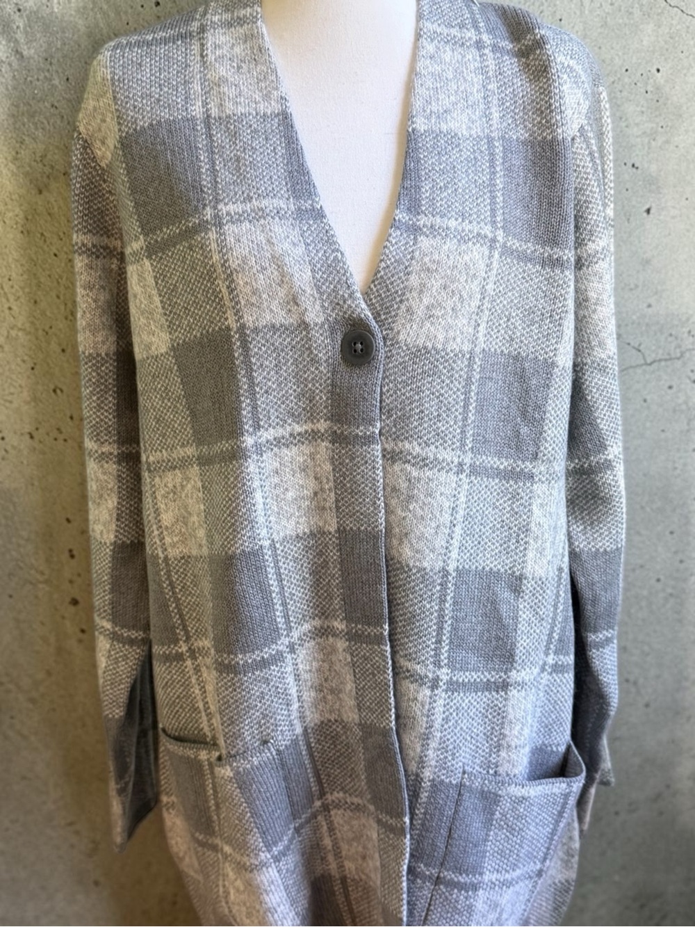 NWT J. Jill Gray and Cream Plaid Heavy Weight Single Button Cardigan XL